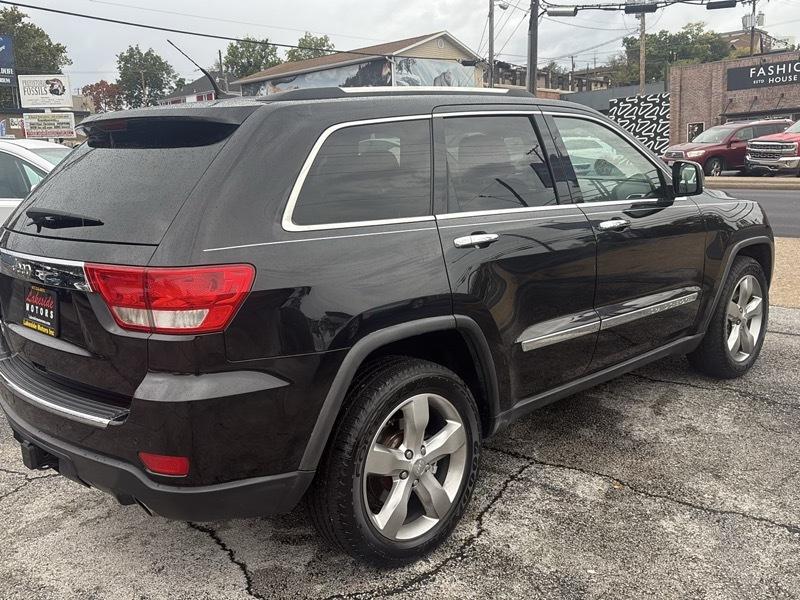 Jeep Grand Cherokee 4WD 4dr Overland 2011