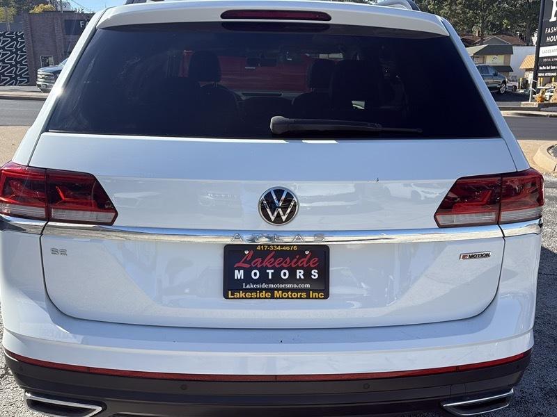 Volkswagen Atlas 2.0T SE w/Technology 4MOTION 2022