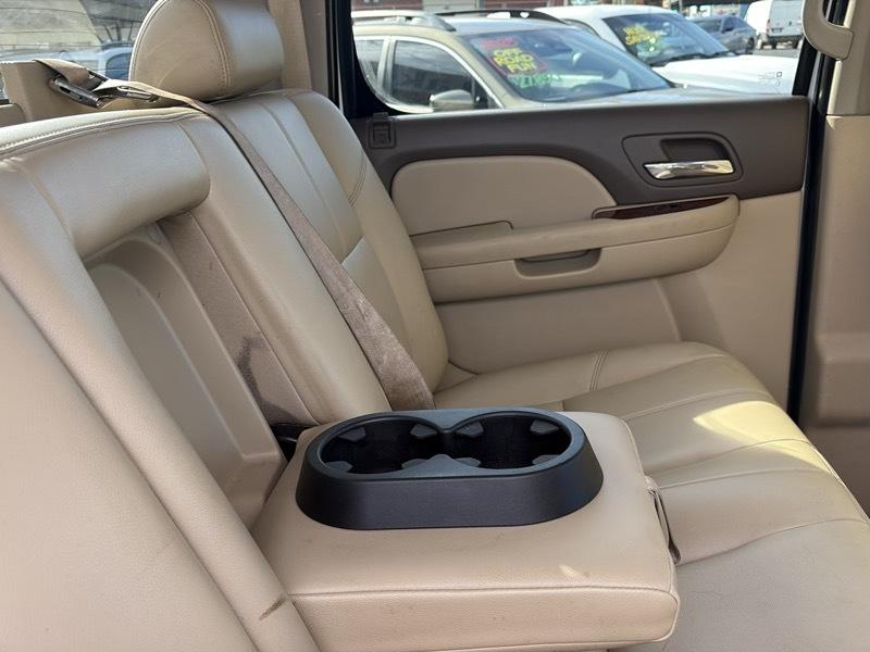 Chevrolet Silverado 1500 2WD Crew Cab 143.5" LTZ 2011