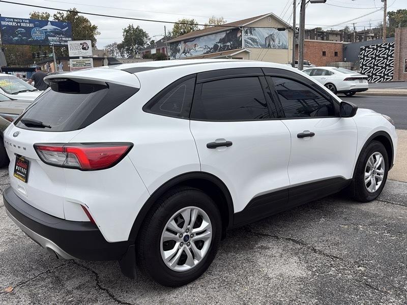 Ford Escape S FWD 2022