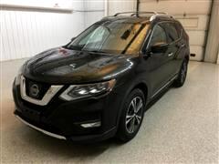 2017 Nissan Rogue  2017 Nissan Rogue