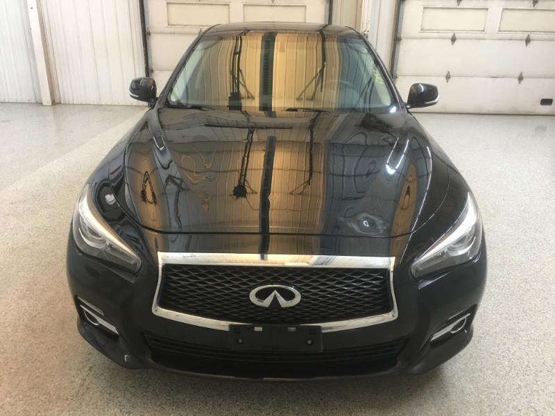 Infiniti Q50  2015