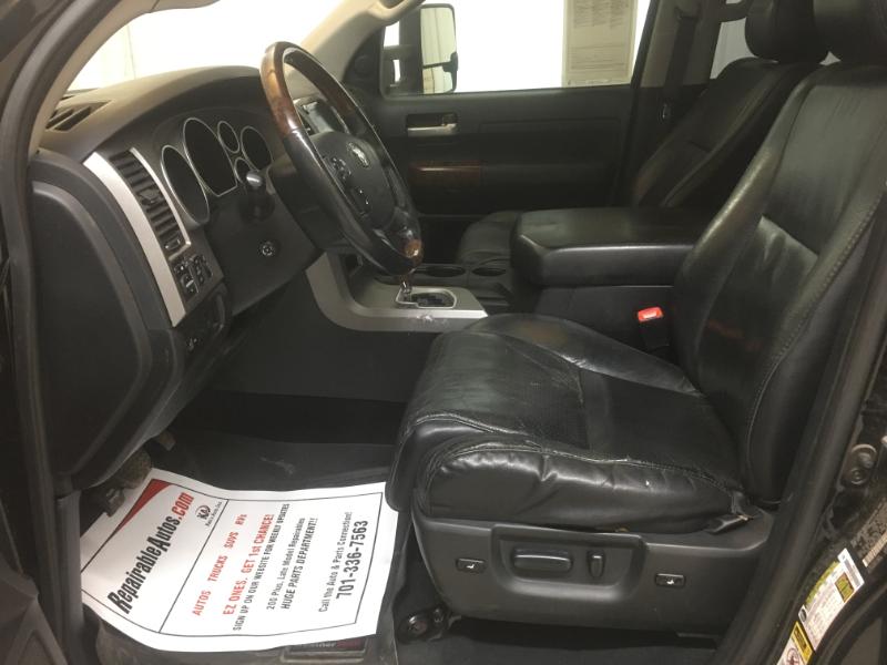Toyota Tundra  2011 Toyota Tundra  2011