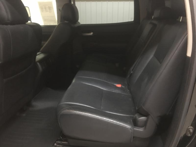 Toyota Tundra  2011 Toyota Tundra  2011