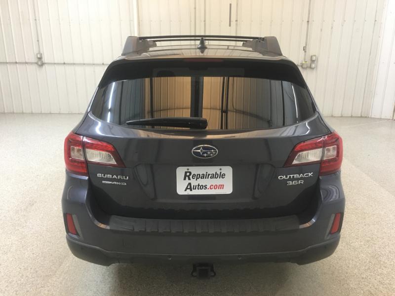 Subaru Outback  2017