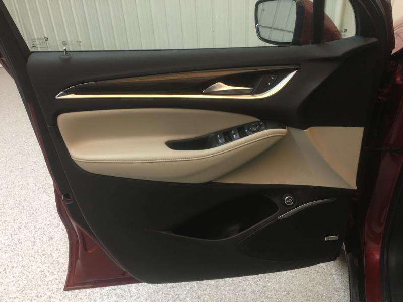 Buick Enclave  2021 Buick Enclave  2021