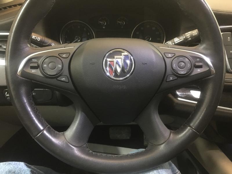 Buick Enclave  2021 Buick Enclave  2021