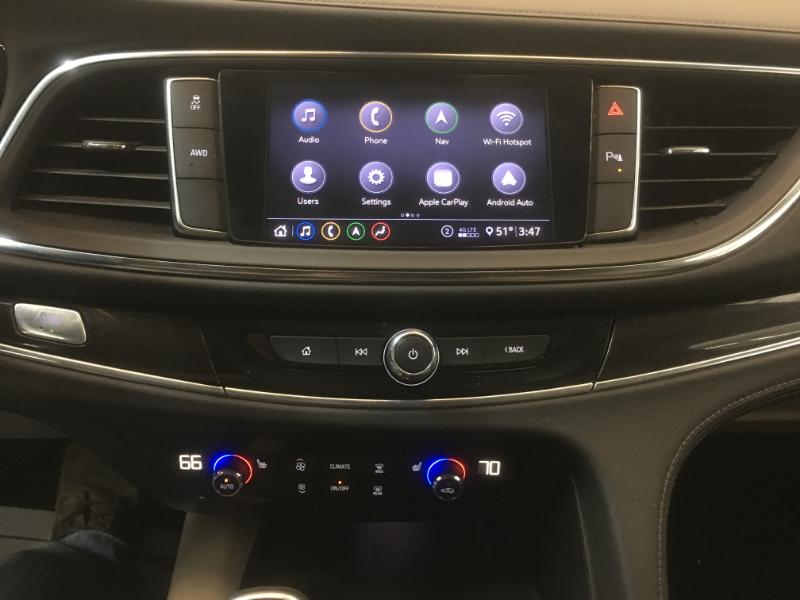 Buick Enclave  2021 Buick Enclave  2021