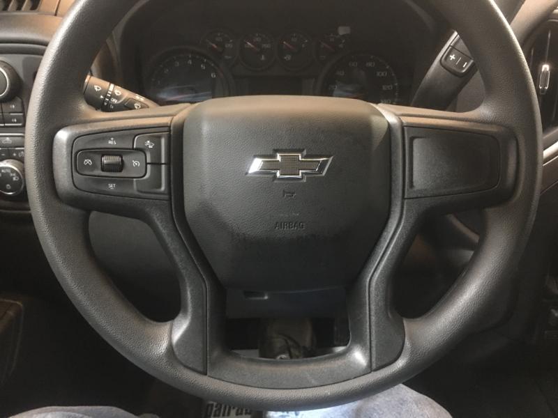 Chevrolet Silverado 1500  2025