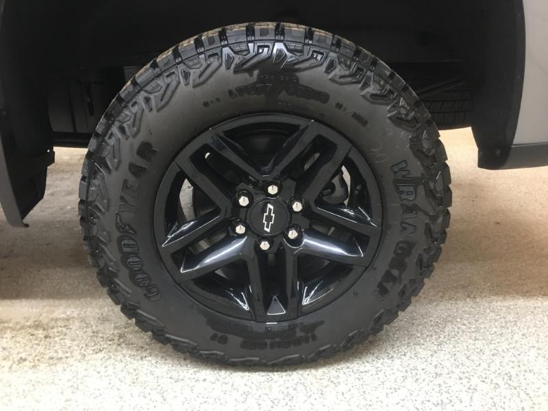 Chevrolet Silverado 1500  2025