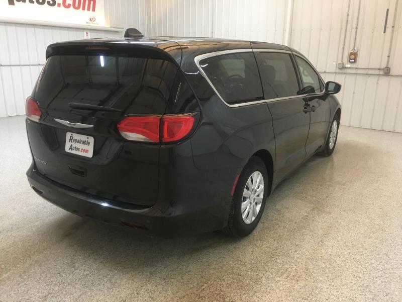 Chrysler Pacifica  2018