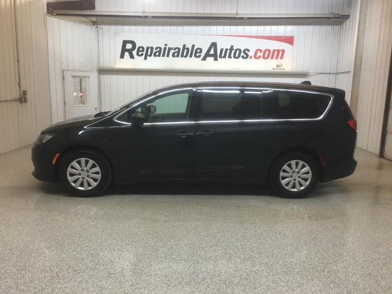 Chrysler Pacifica  2018