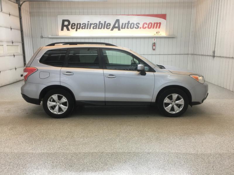 Subaru Forester  2016