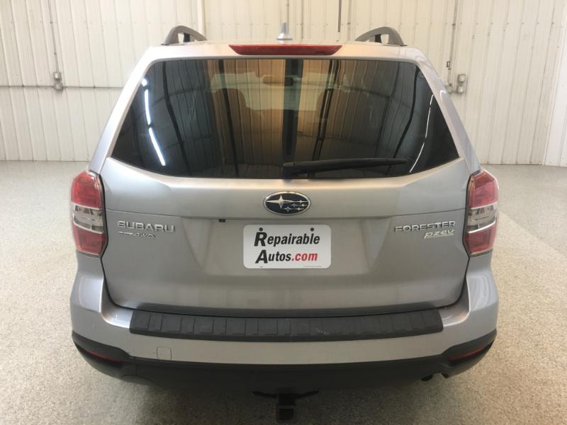 Subaru Forester  2016