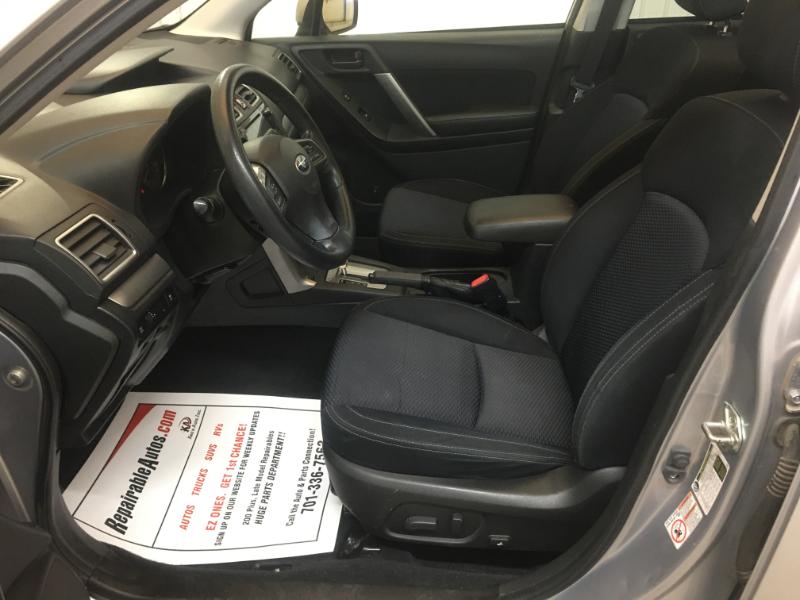 Subaru Forester  2016