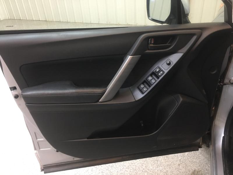 Subaru Forester  2016