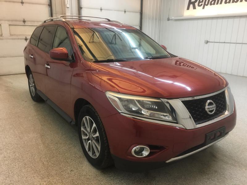 Nissan Pathfinder  2015