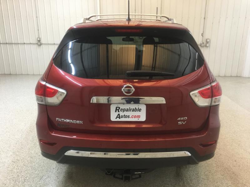 Nissan Pathfinder  2015