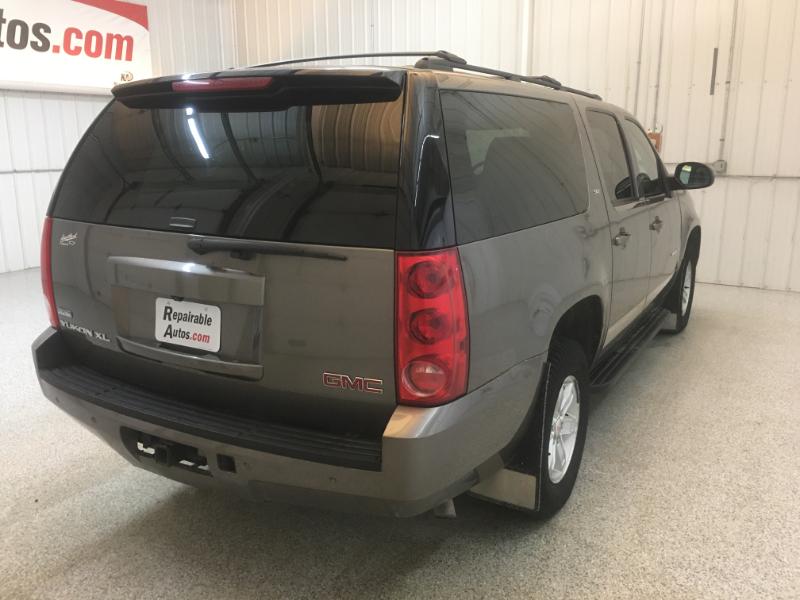 GMC Yukon XL  2012