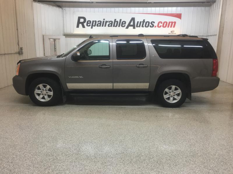 GMC Yukon XL  2012