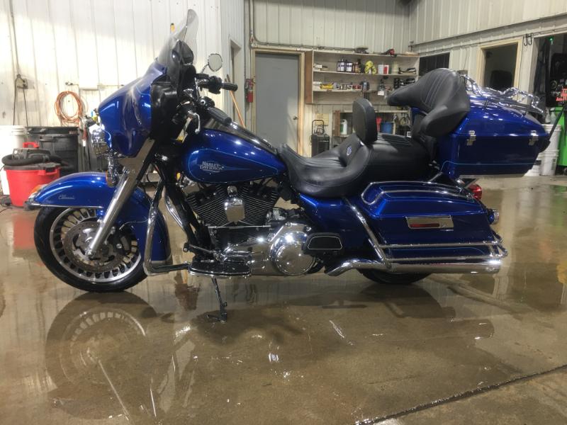 Harley-Davidson FLHTC  2010