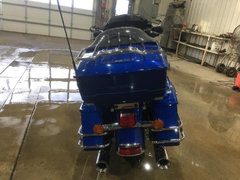 Harley-Davidson FLHTC  2010