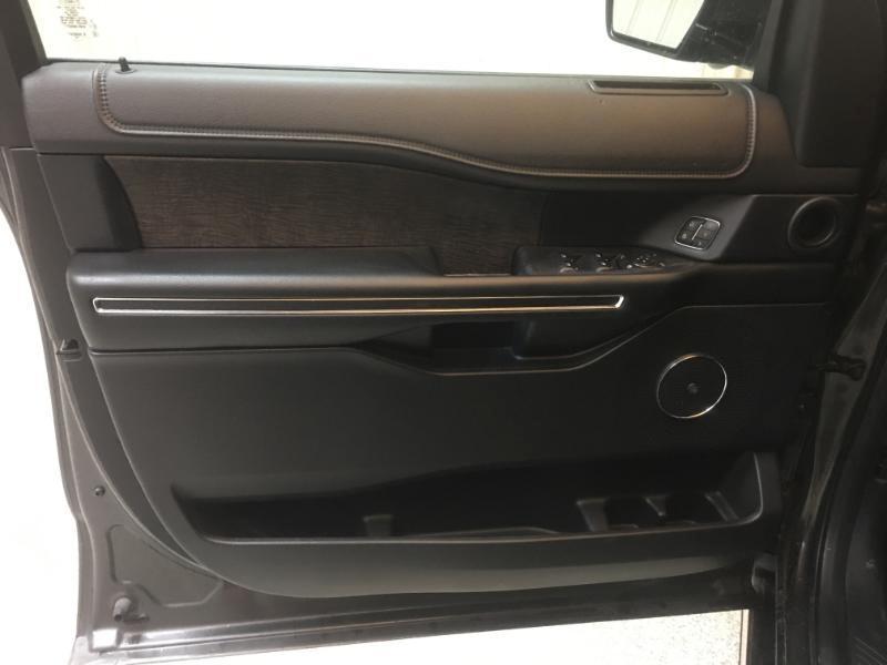 Ford Expedition  2019