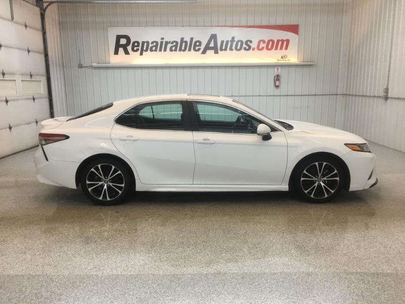 Toyota Camry  2018