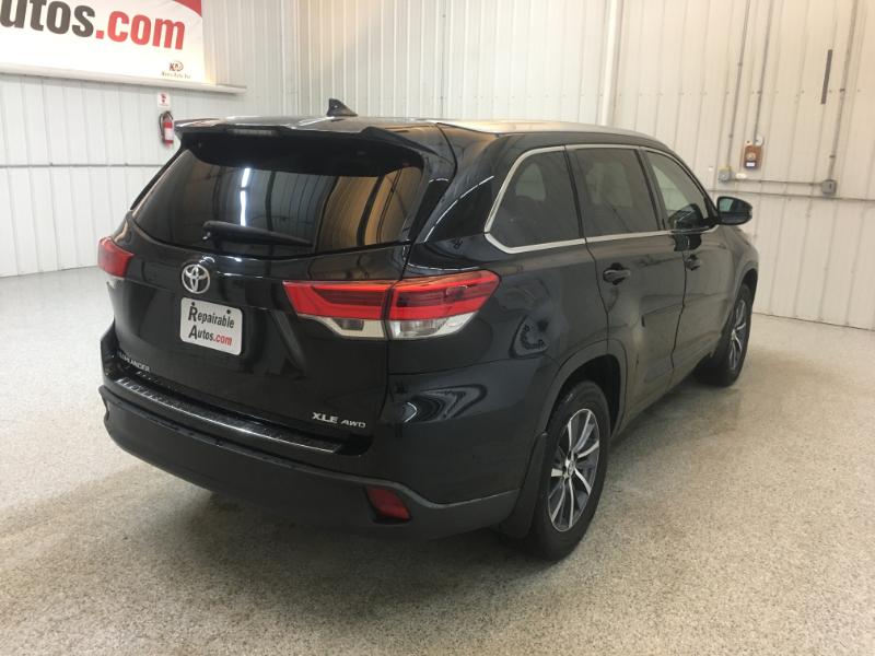 Toyota Highlander  2017