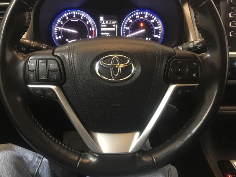 Toyota Highlander  2017