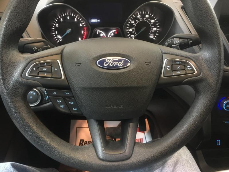 Ford Escape  2017