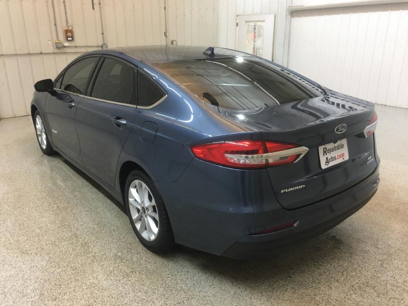 Ford Fusion Hybrid  2019