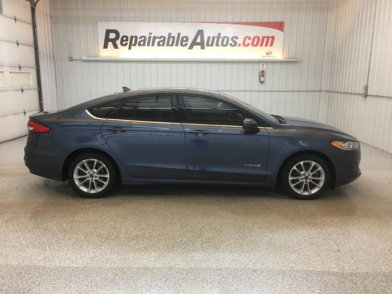 Ford Fusion Hybrid  2019