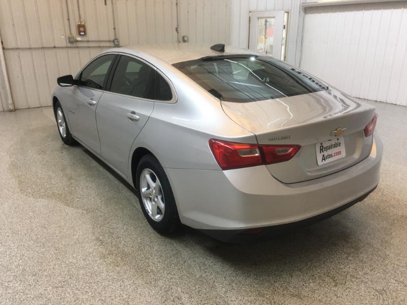 Chevrolet Malibu  2018