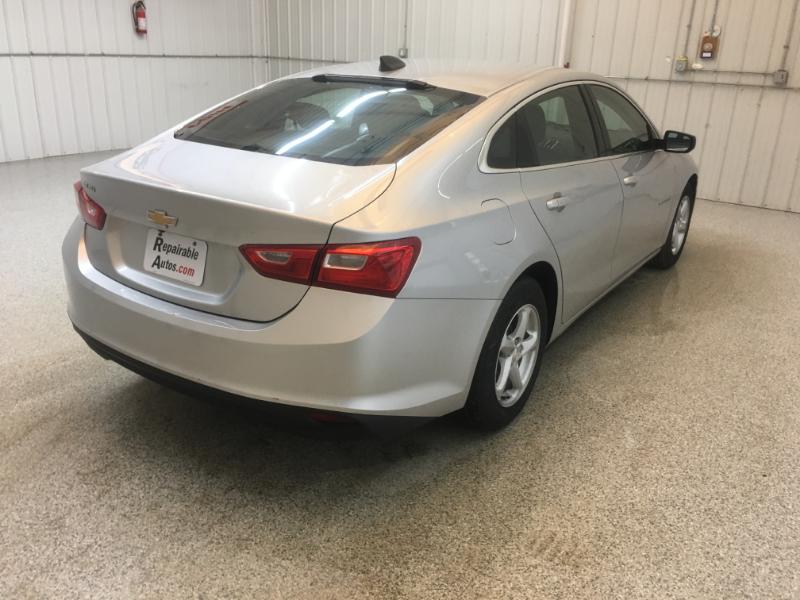 Chevrolet Malibu  2018