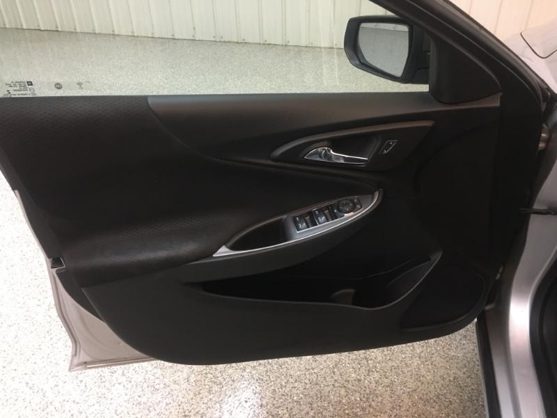 Chevrolet Malibu  2018