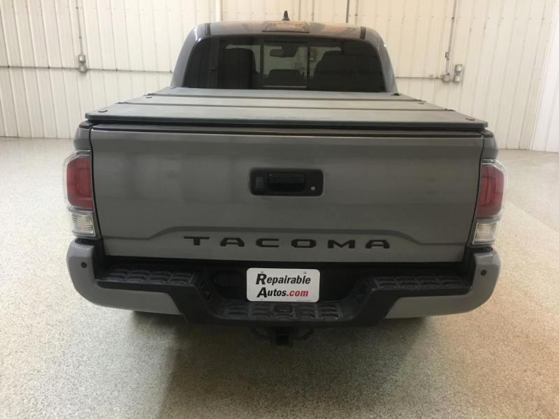 Toyota Tacoma  2020
