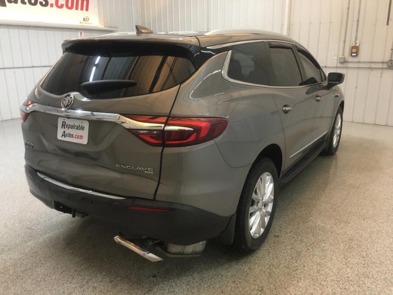 Buick Enclave  2018