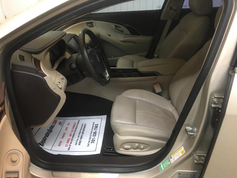 Buick LaCrosse  2016