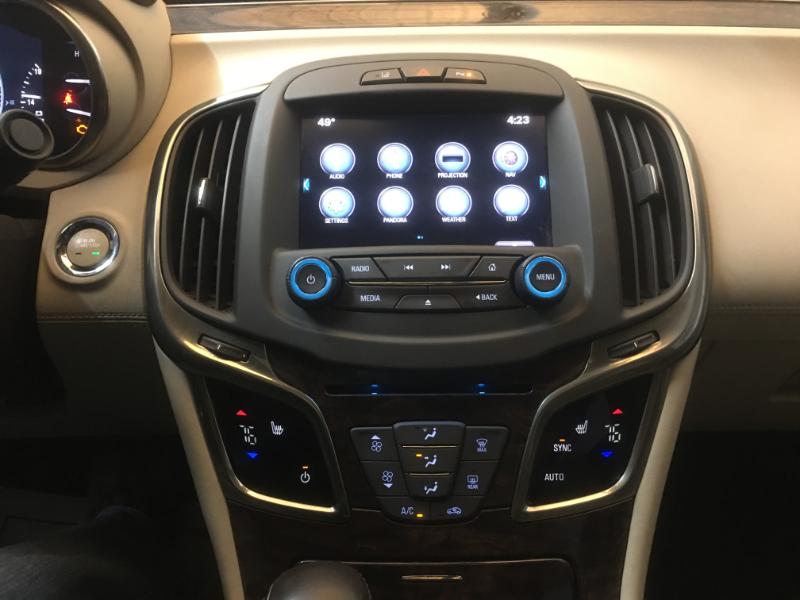 Buick LaCrosse  2016