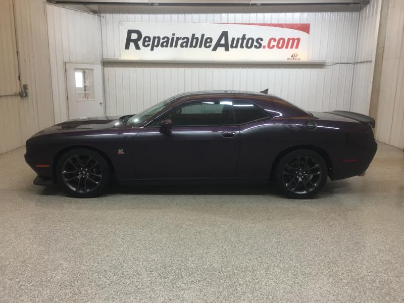 Dodge Challenger  2022