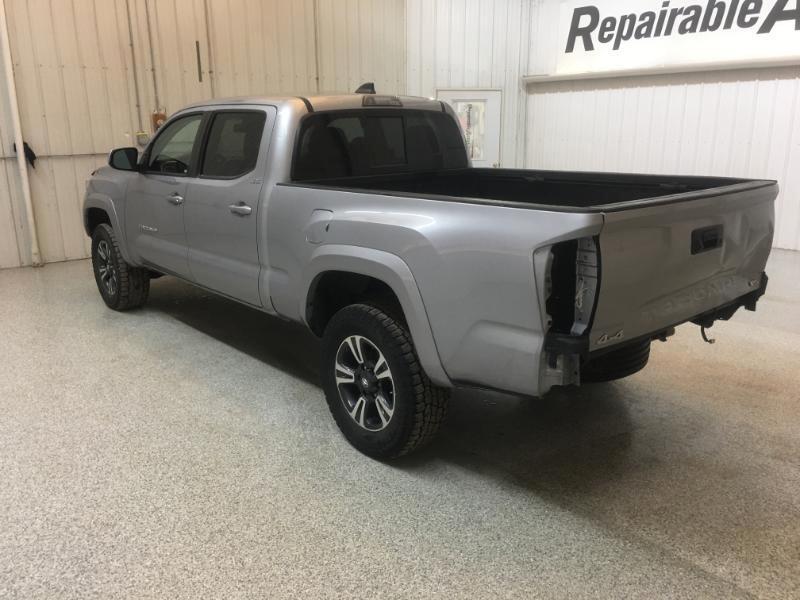 Toyota Tacoma  2020