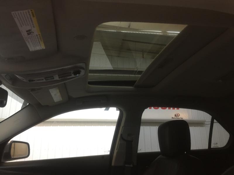 Chevrolet Equinox  2011