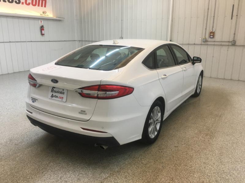 Ford Fusion  2020