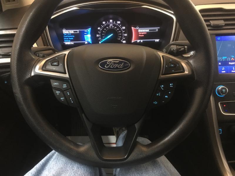 Ford Fusion  2020