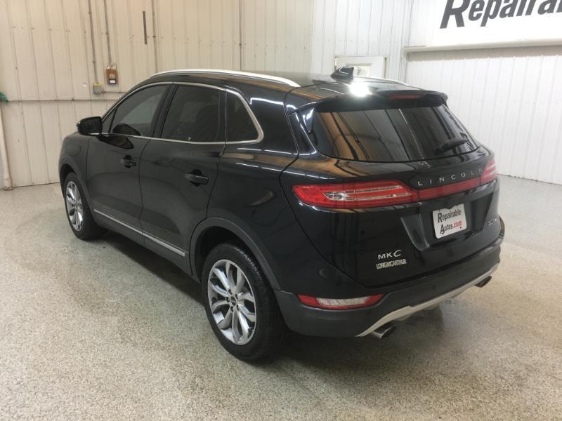 Lincoln MKC  2017