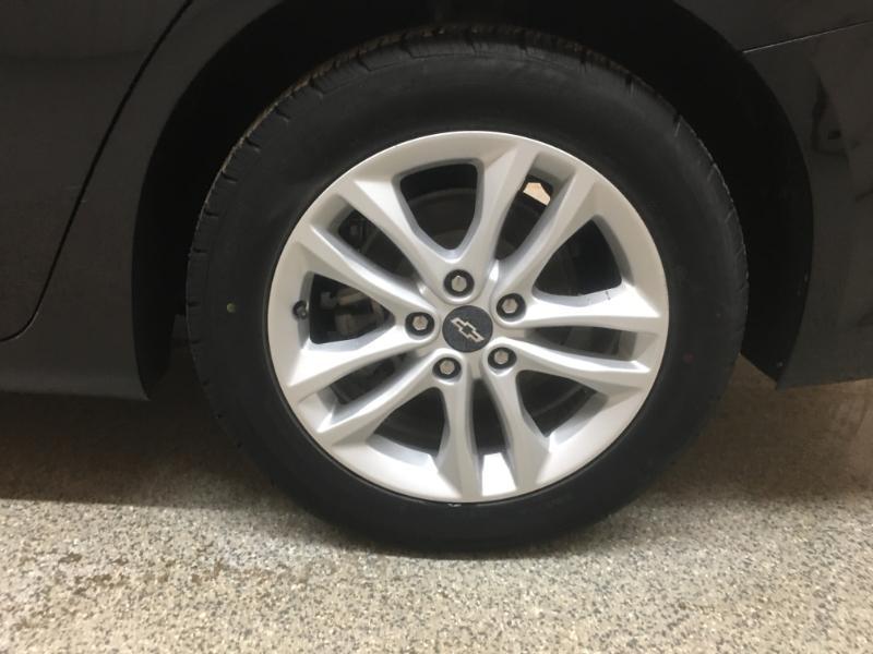 Chevrolet Malibu  2018