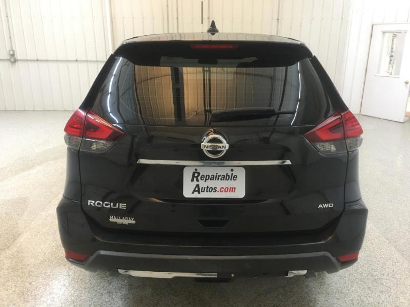 Nissan Rogue  2017