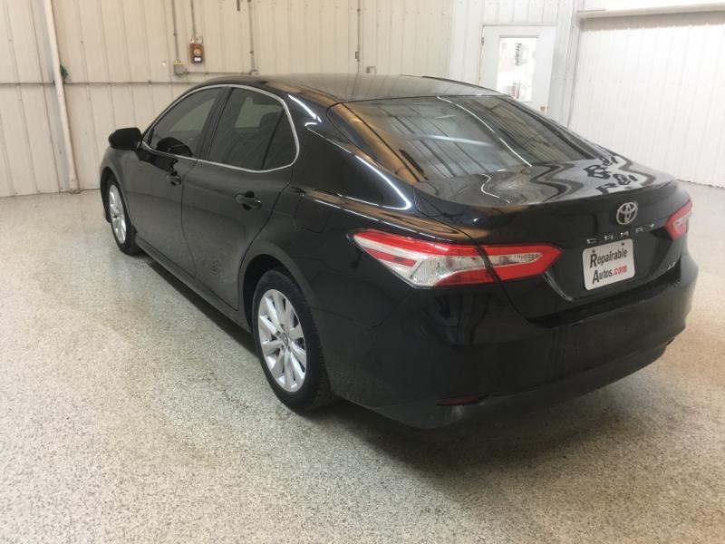 Toyota Camry  2018