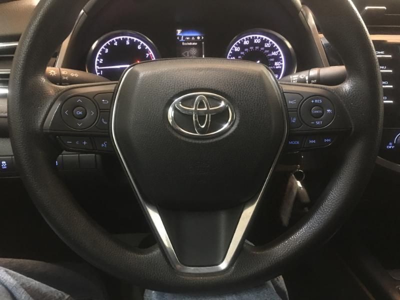 Toyota Camry  2018
